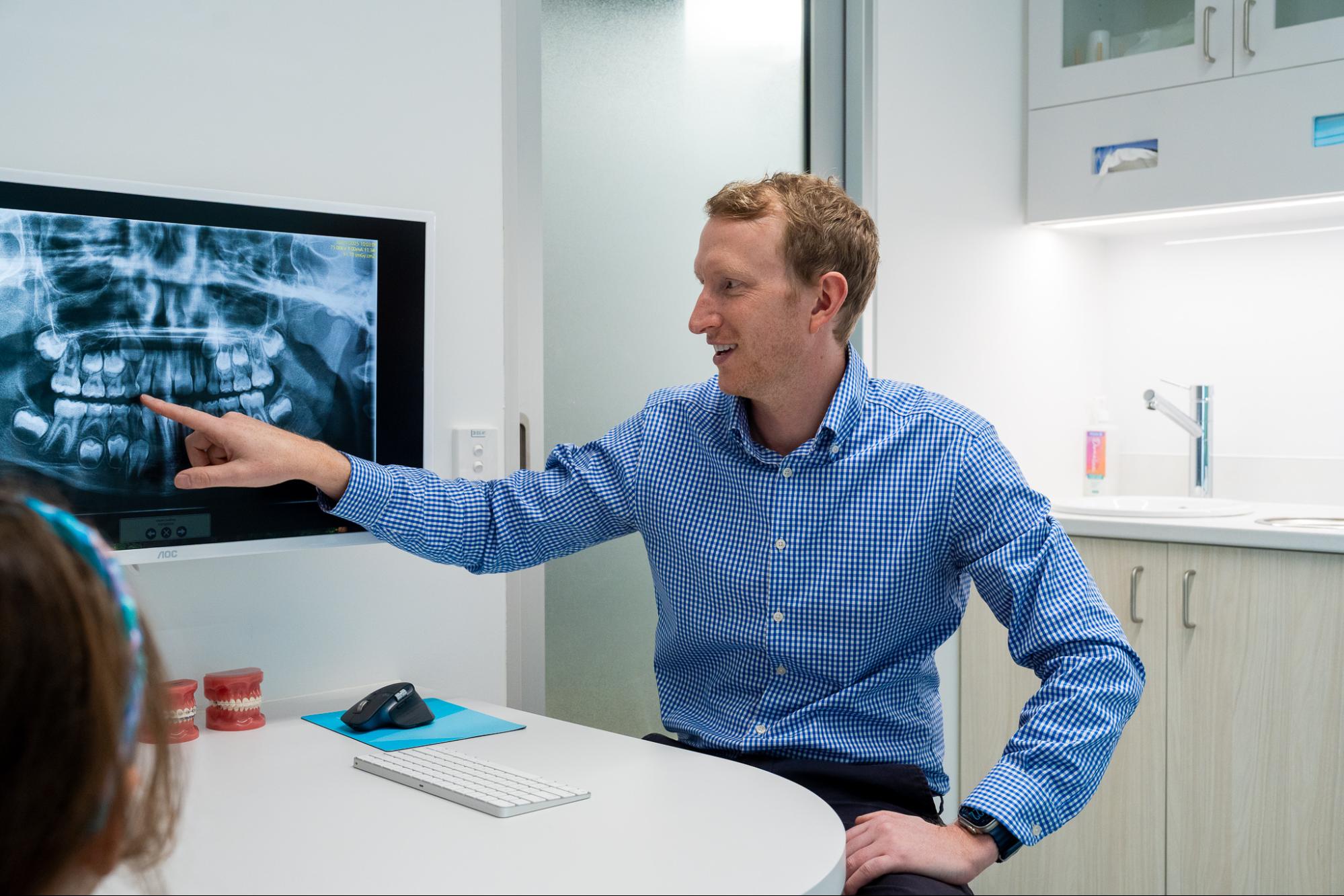 7 Signs It’s Time to Visit an Orthodontist